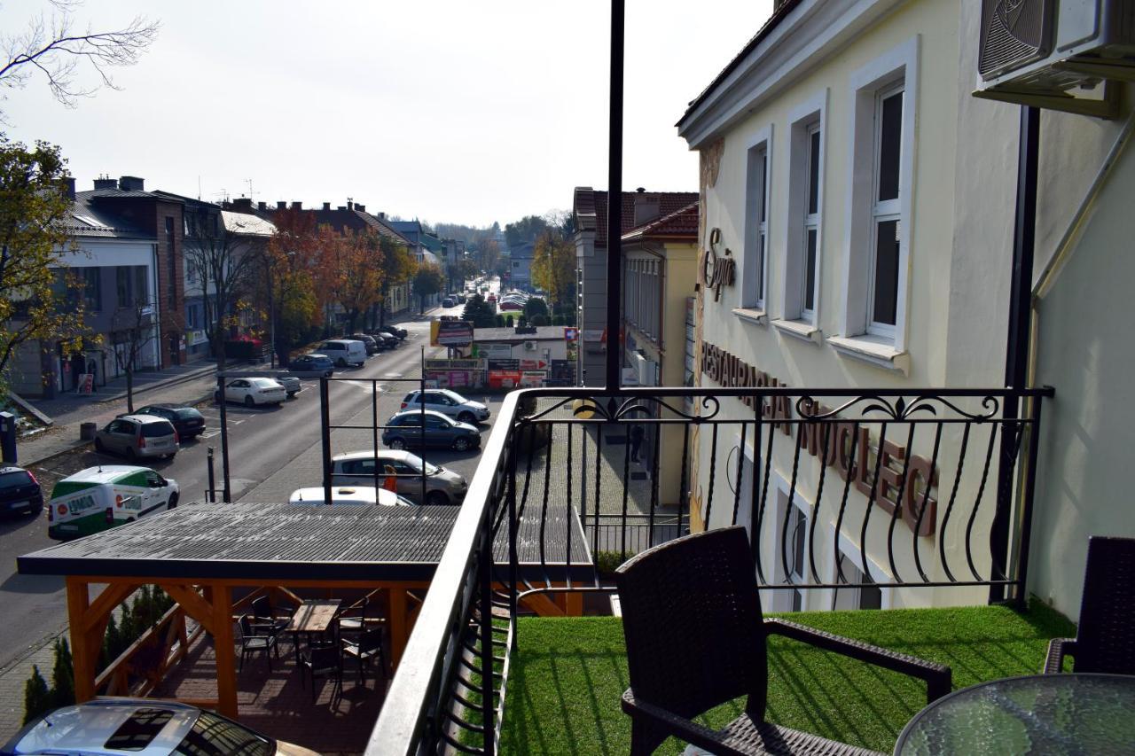 Sepia Restauracja & Noclegi Jasło 外观 照片